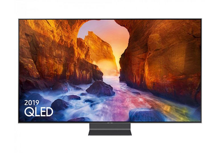 Smart TV Samsung QE55Q90R, Layar 55 Inci Yang “Bernyawa”