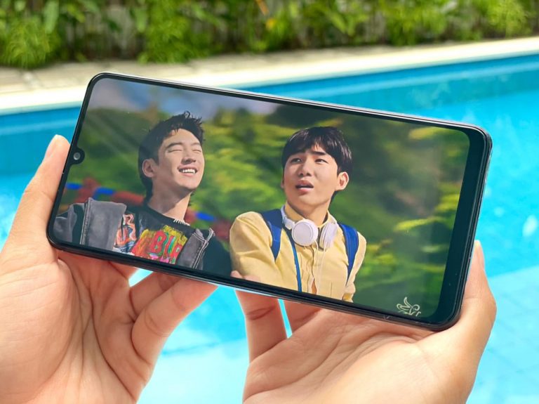 Sekitar Mitos dan Fakta Seputar Layar Smartphone